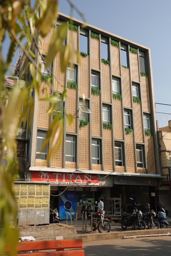 Hotel Marigold Bhubaneswar Exteriör bild