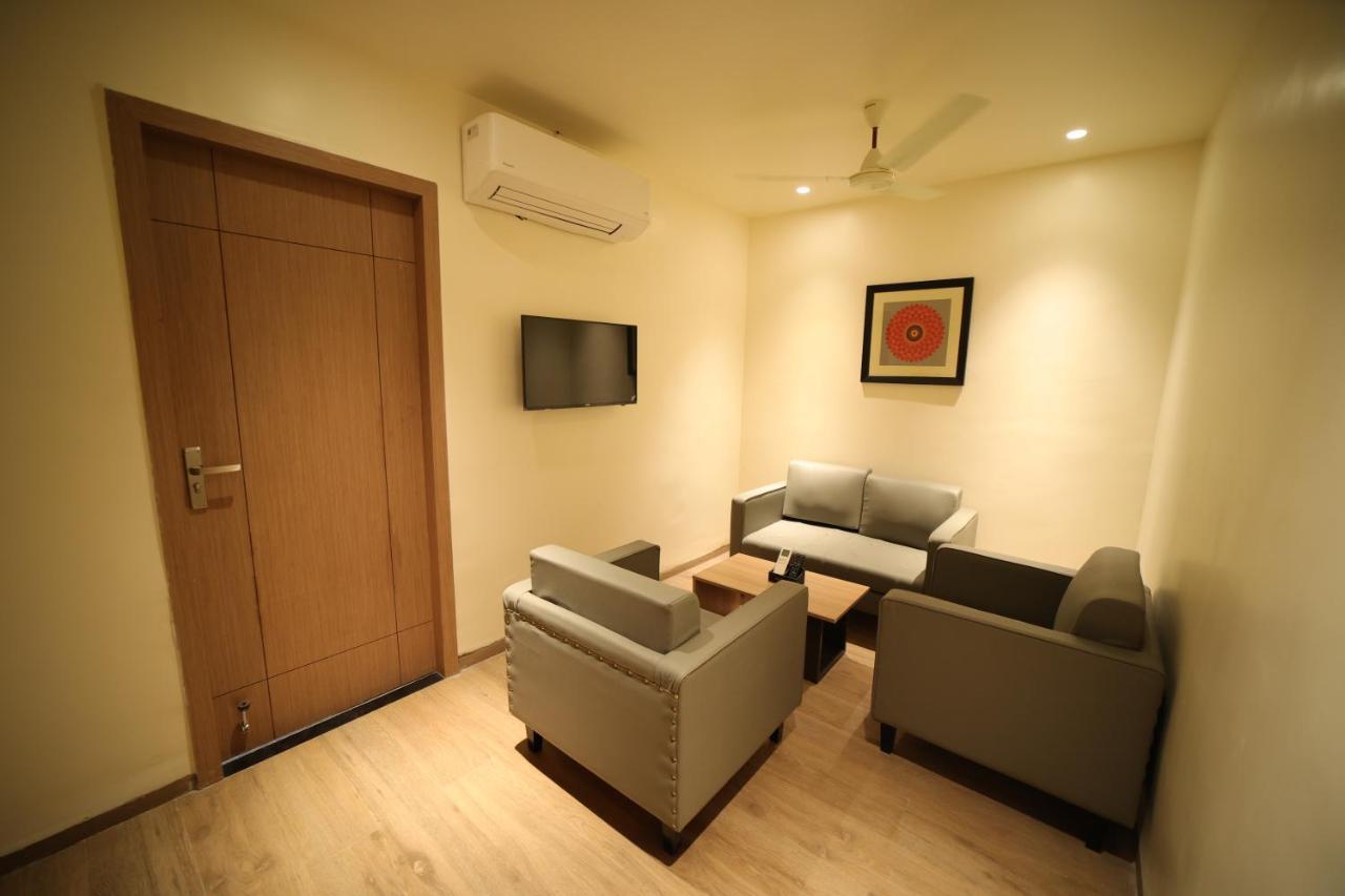 Hotel Marigold Bhubaneswar Exteriör bild
