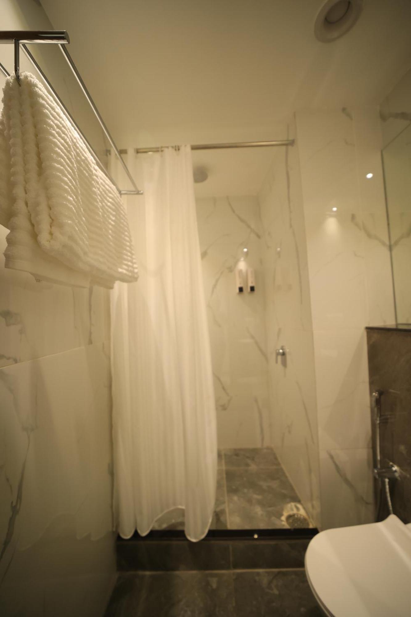 Hotel Marigold Bhubaneswar Rum bild